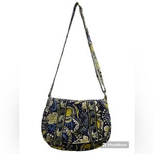 Vera Bradley purse, in yellow, blue, white, light blue colors.